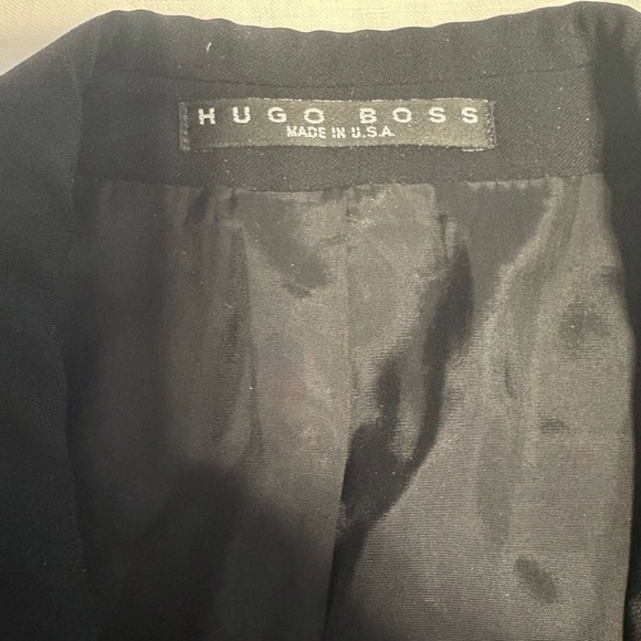 Hugo Boss Black Sport Coat with Classic Tailoring - Picture 2 of 6